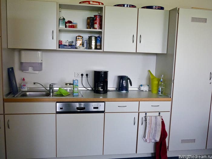 Кухня в учительской Кухня в учительской